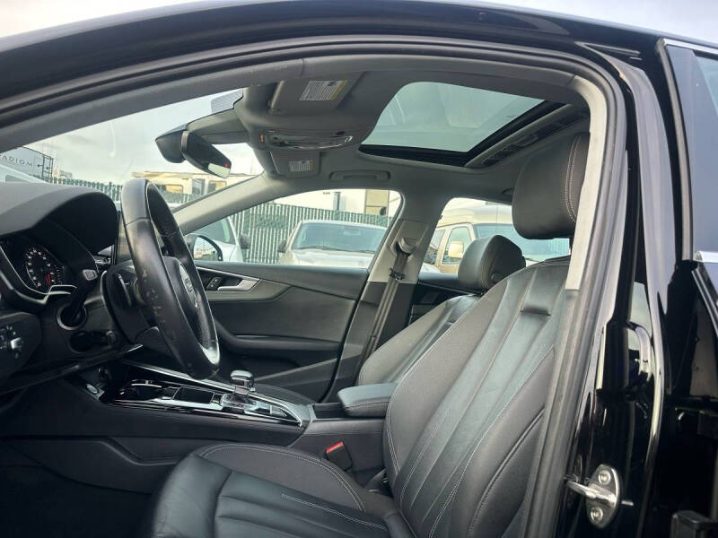 2021 Audi A4 quattro Premium 40 TFSI