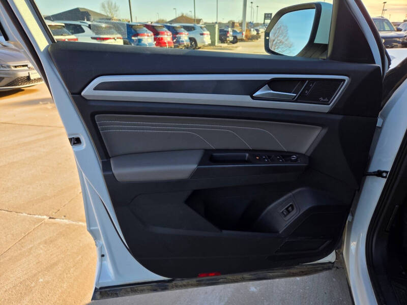 2022 Volkswagen Atlas V6 SEL Premium R-Line 4Motion