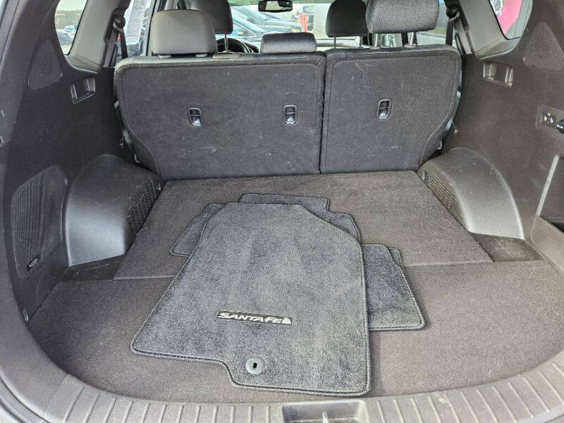 2019 Hyundai Santa Fe SEL 2.4L