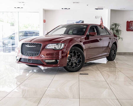 2023 Chrysler 300 Touring L