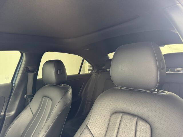 2021 Mercedes-Benz A-Class A 220