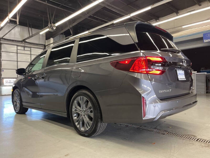 2025 Honda Odyssey Touring