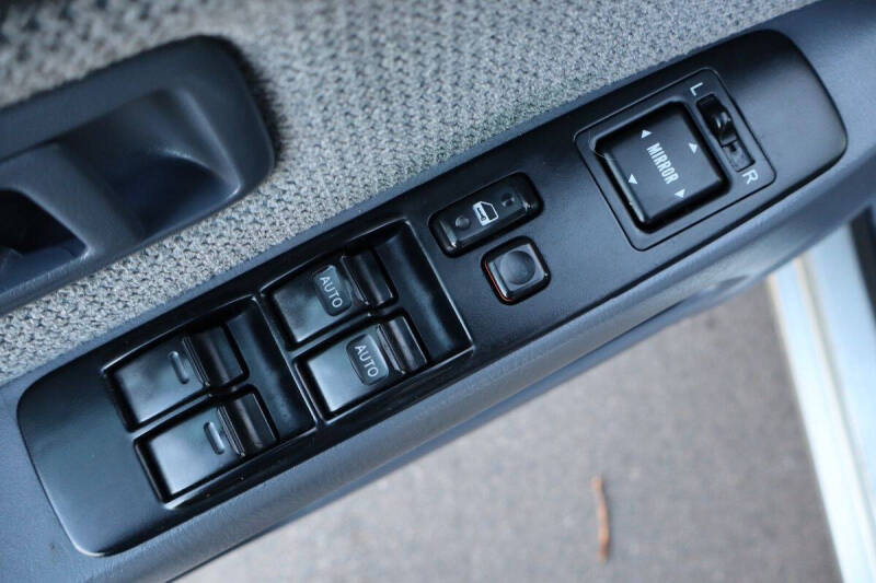 2000 Toyota 4Runner SR5