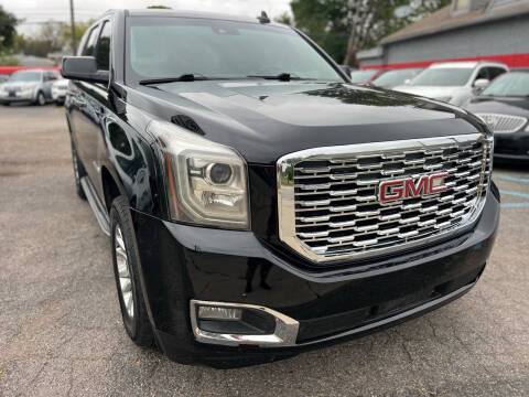 2017 GMC Yukon SLT