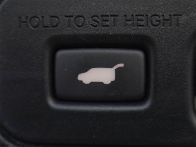 2025 Acura MDX w/Tech