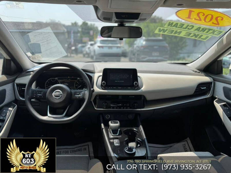 2021 Nissan Rogue SV