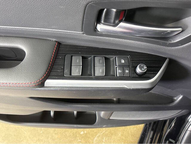 2025 Toyota Sienna XSE 7-Passenger