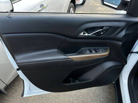 2017 GMC Acadia SLE-1