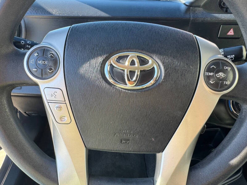 2014 Toyota Prius c Two