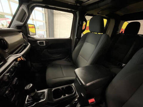 2021 Jeep Gladiator Willys