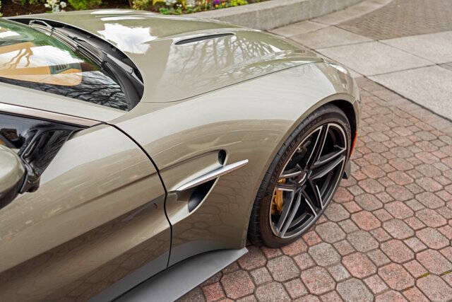 2025 Aston Martin Vantage