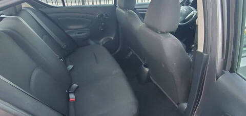 2019 Nissan Versa S Plus