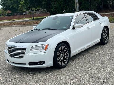 2013 Chrysler 300 for sale at Suburban Auto Sales LLC in Madison Heights MI
