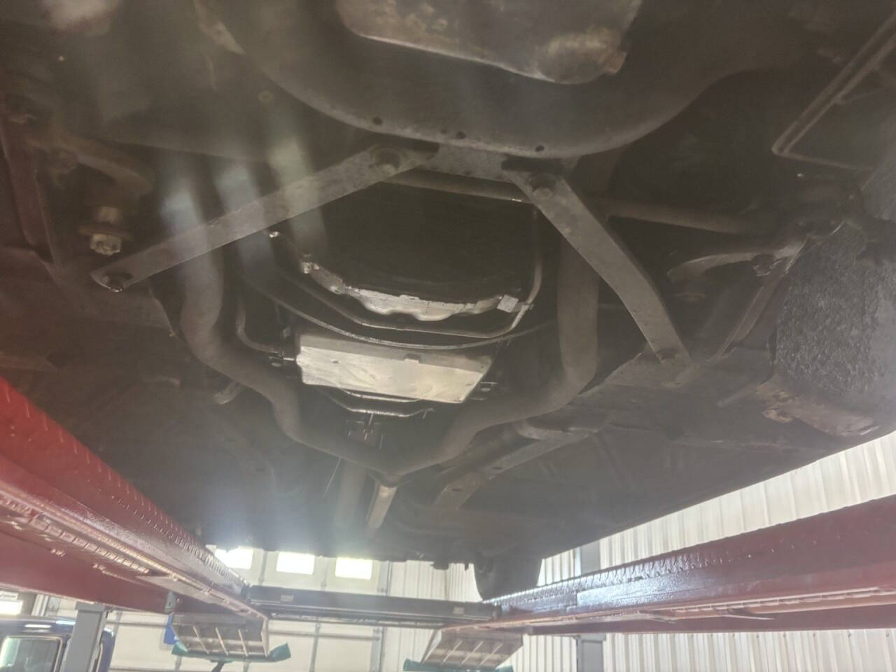 1963 Ford Thunderbird 38