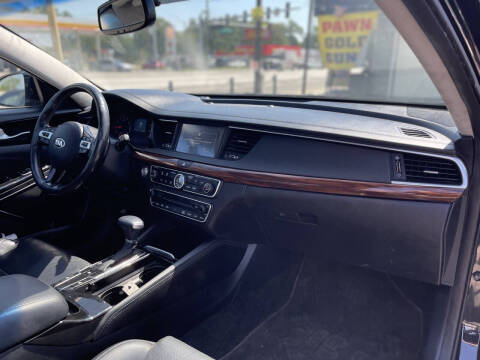 2017 Kia Cadenza Premium