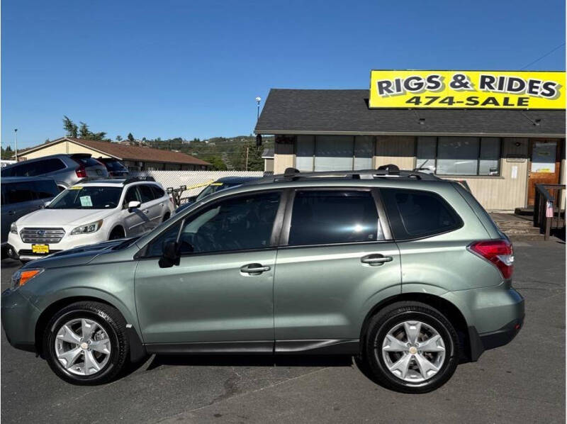 2015 Subaru Forester 2.5i