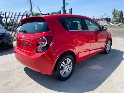2015 Chevrolet Sonic LT Auto