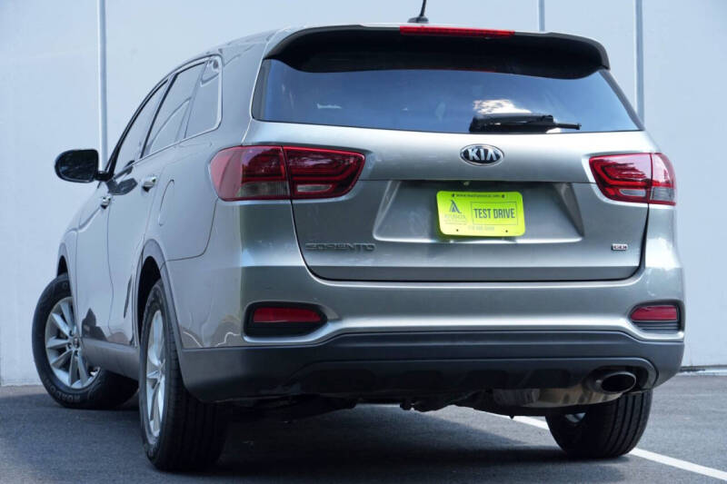 2019 Kia Sorento LX