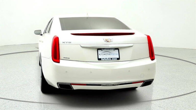 2017 Cadillac XTS Luxury