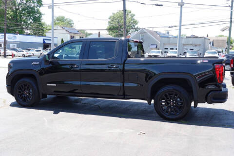 2025 GMC Sierra 1500 Elevation