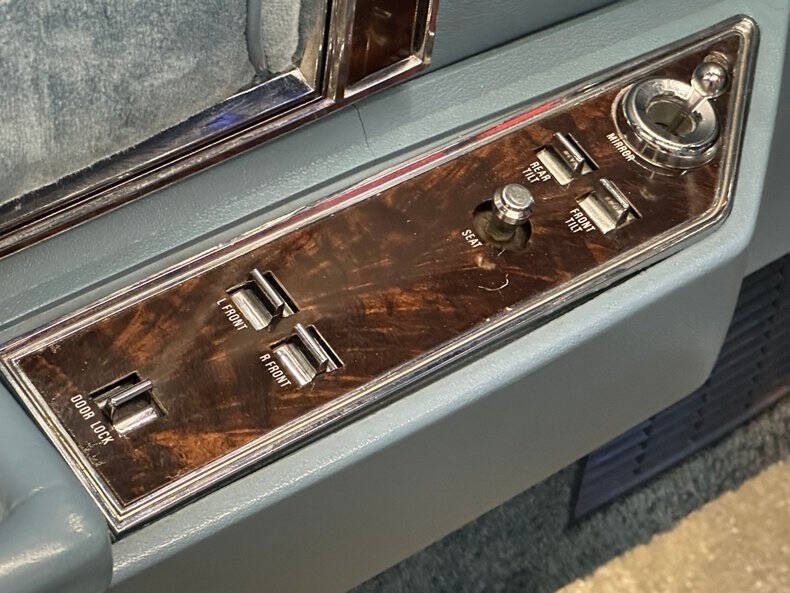 1979 Lincoln Mark V