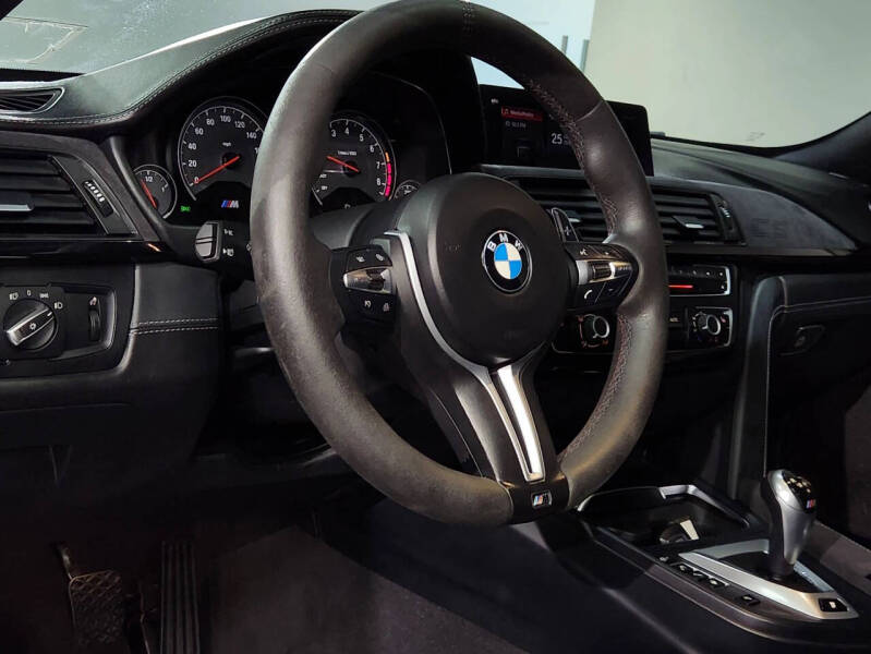 2020 BMW M4 CS