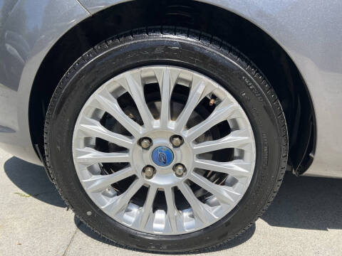 2014 Ford Fiesta Titanium