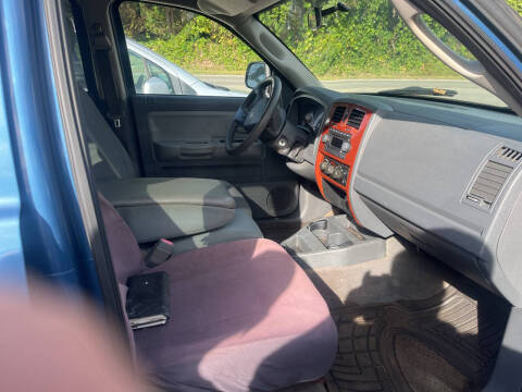 2005 Dodge Dakota SLT