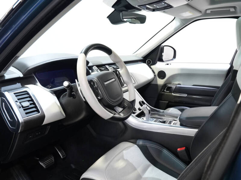 2020 Land Rover Range Rover Sport SVR
