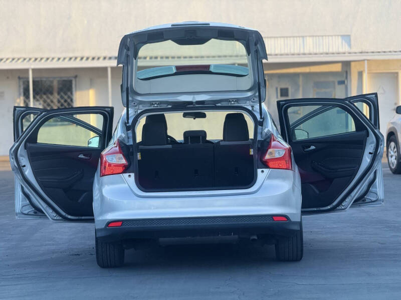 2012 Ford Focus SE