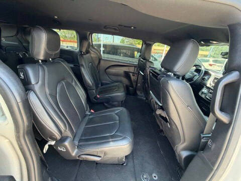 2020 Chrysler Pacifica Touring L Plus
