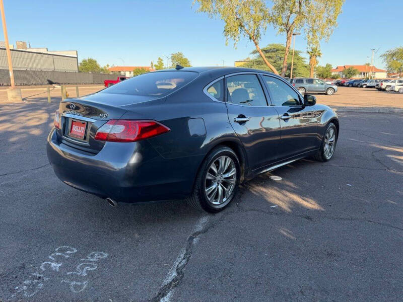 2011 Infiniti M37