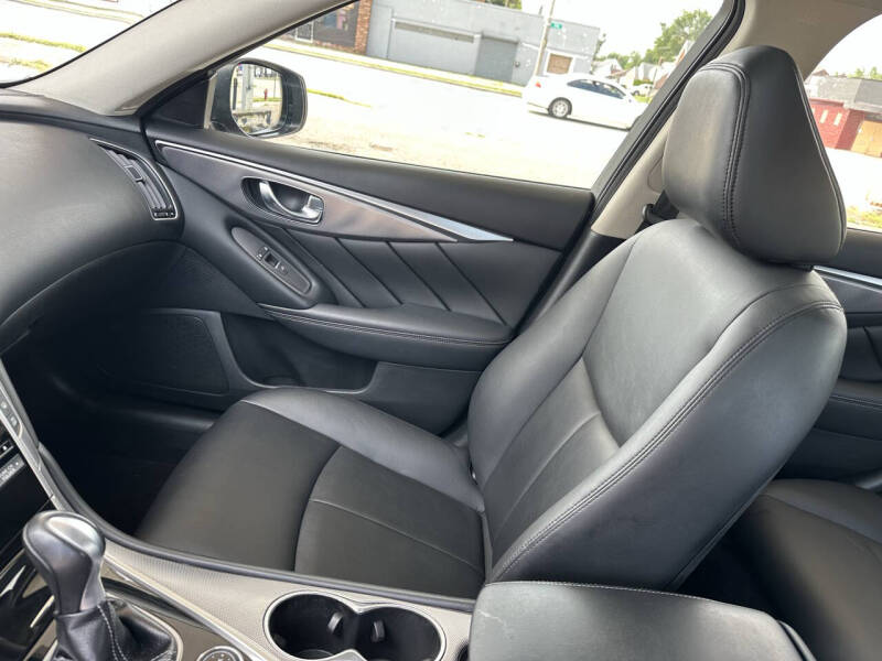 2016 Infiniti Q50 3.0T Premium