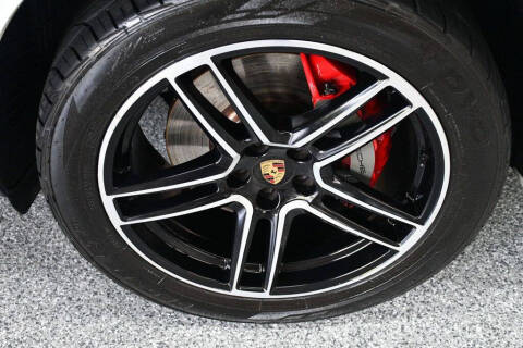 2020 Porsche Macan S