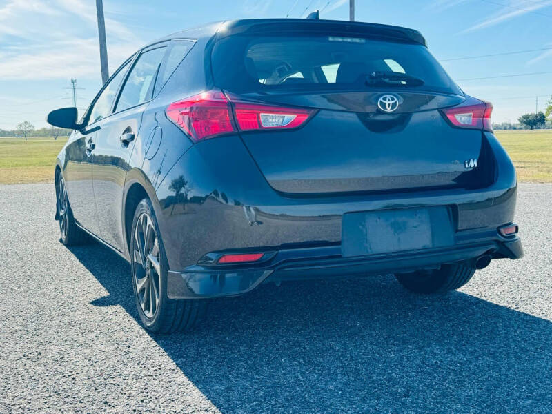 2017 Toyota Corolla iM