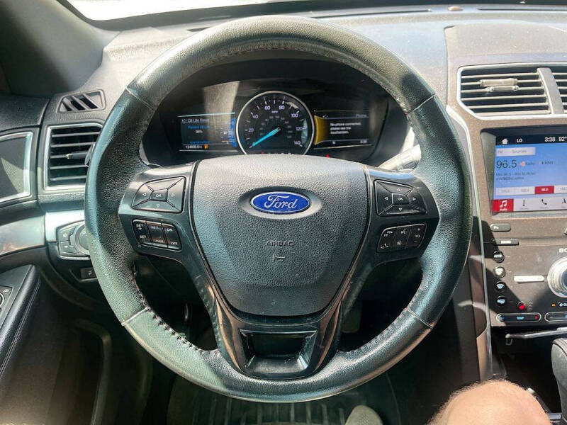 2019 Ford Explorer Sport