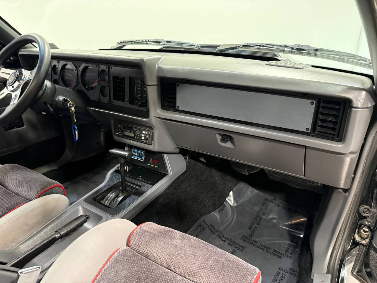 1986 Ford Mustang 36