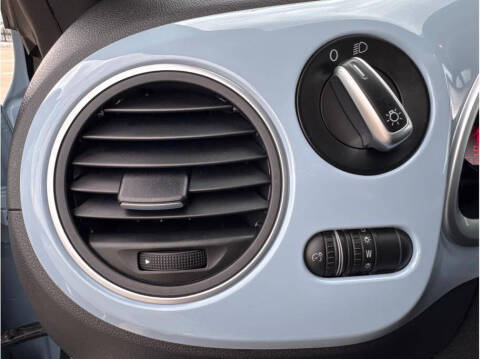 2013 Volkswagen Beetle