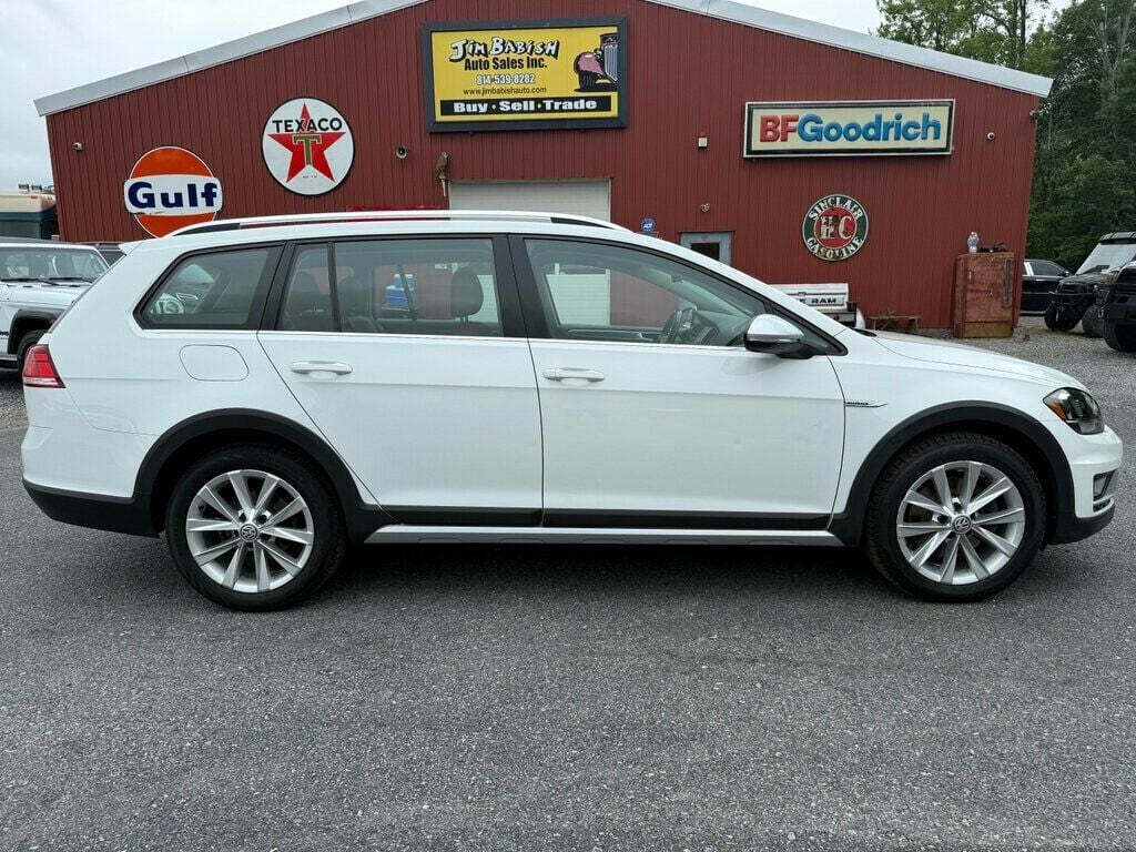 2018 Volkswagen Golf Alltrack 2