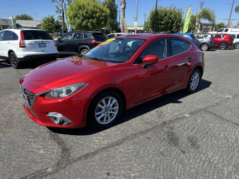 2016 Mazda MAZDA3 i Touring