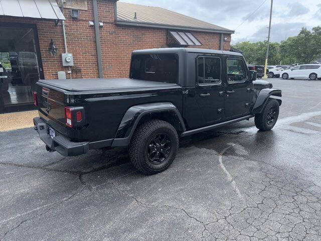 2022 Jeep Gladiator Willys