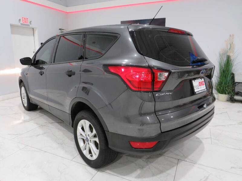 2019 Ford Escape S