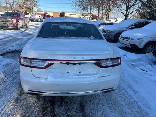 2018 Lincoln Continental Select