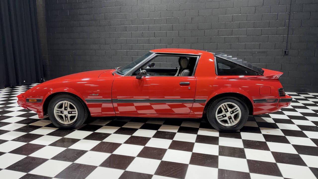 1985 Mazda RX-7 24