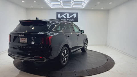2022 Kia Sorento EX