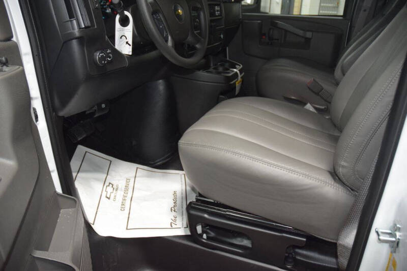 2026 Chevrolet Express LS 3500