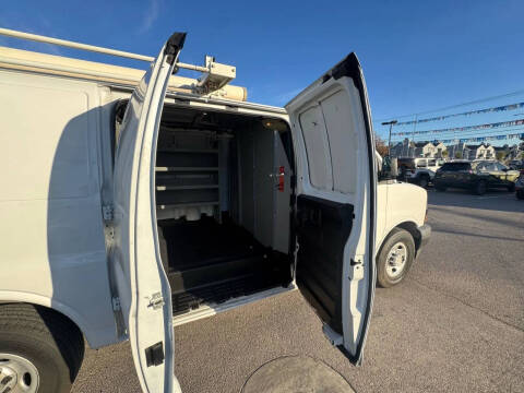 2018 Chevrolet Express 2500