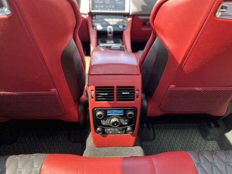 2020 Jaguar F-PACE SVR