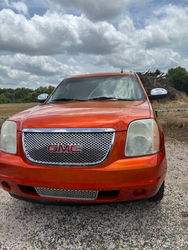 2011 GMC Yukon SLE