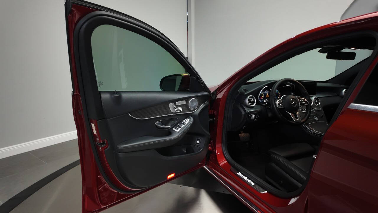 2021 Mercedes-Benz C-Class 33